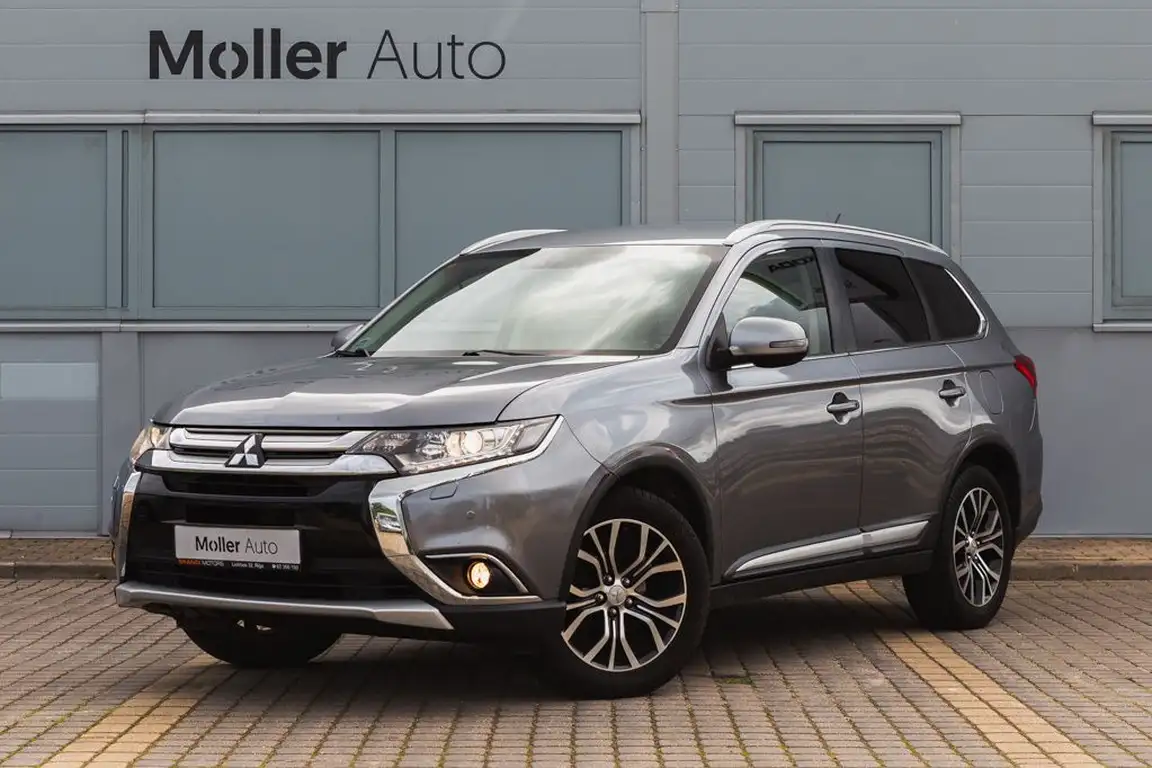 MITSUBISHI OUTLANDER
