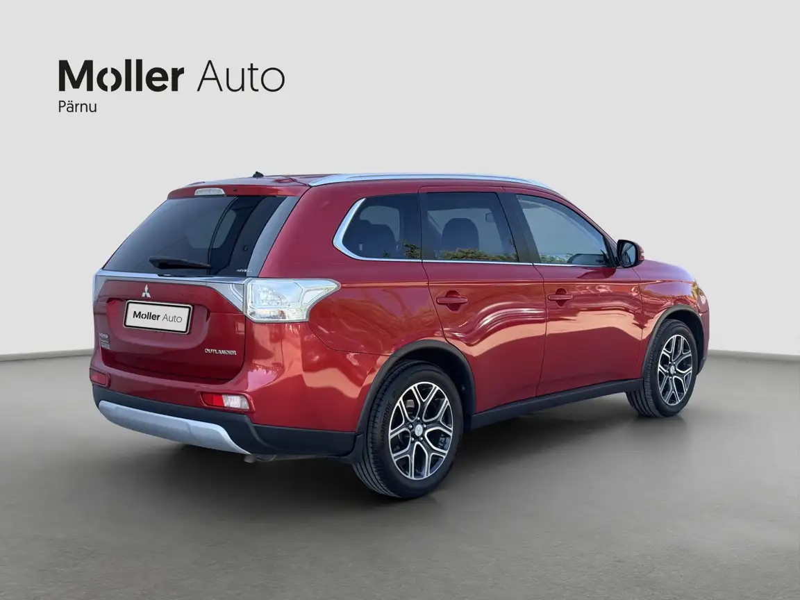 MITSUBISHI OUTLANDER