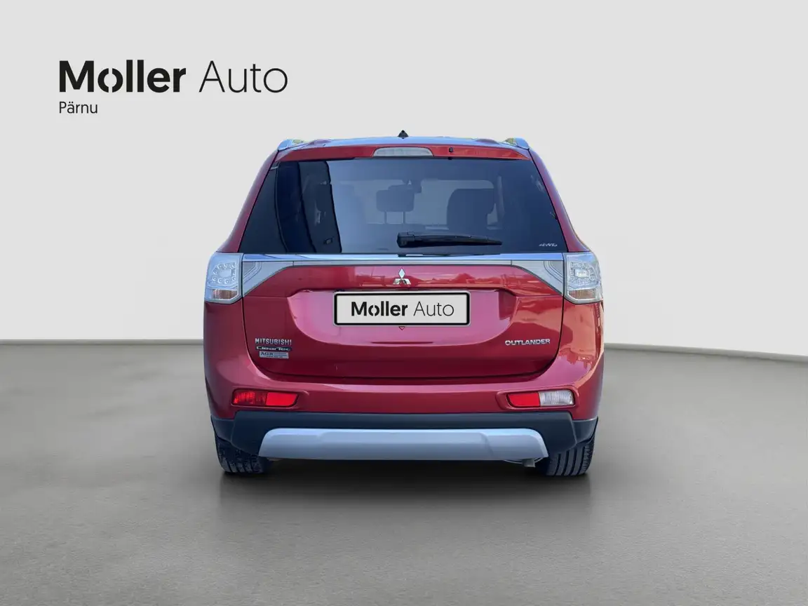 MITSUBISHI OUTLANDER