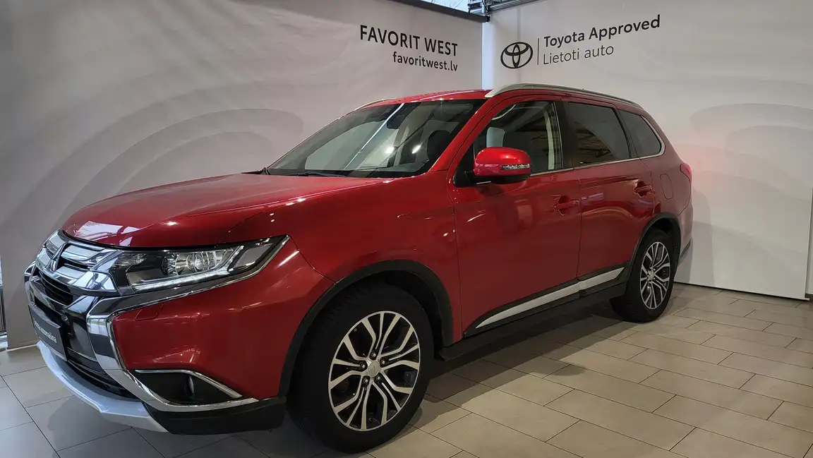 MITSUBISHI OUTLANDER