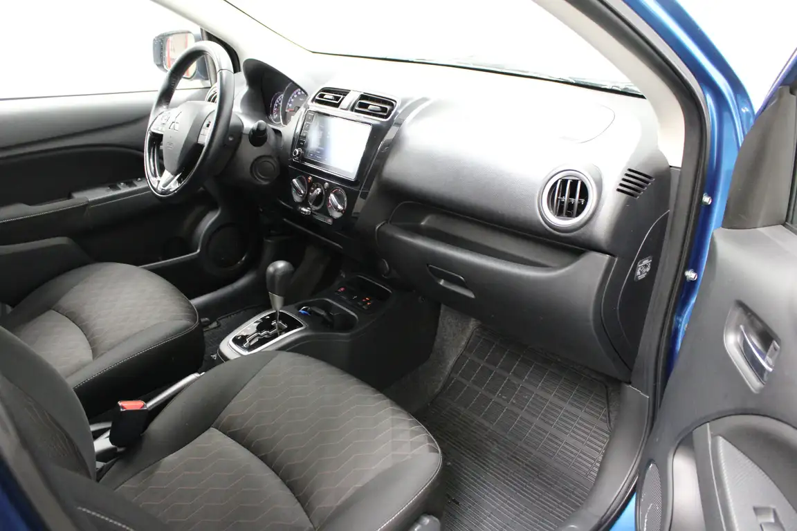 MITSUBISHI SPACE STAR