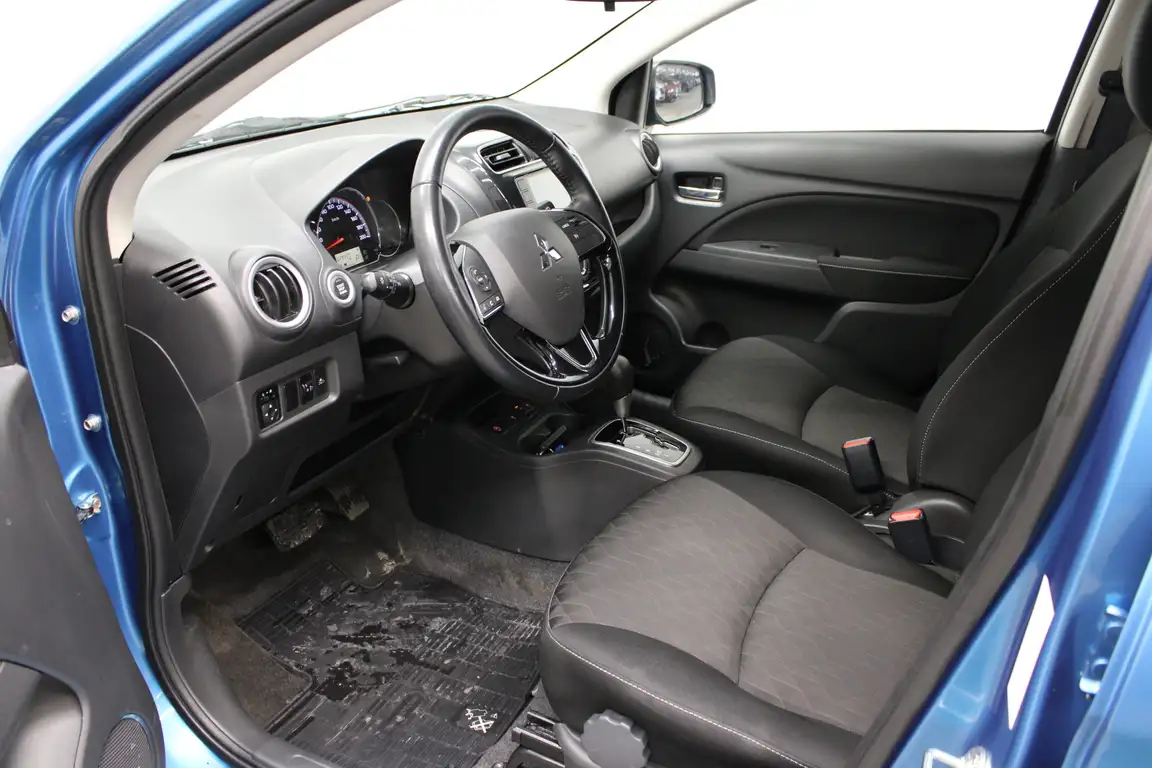 MITSUBISHI SPACE STAR