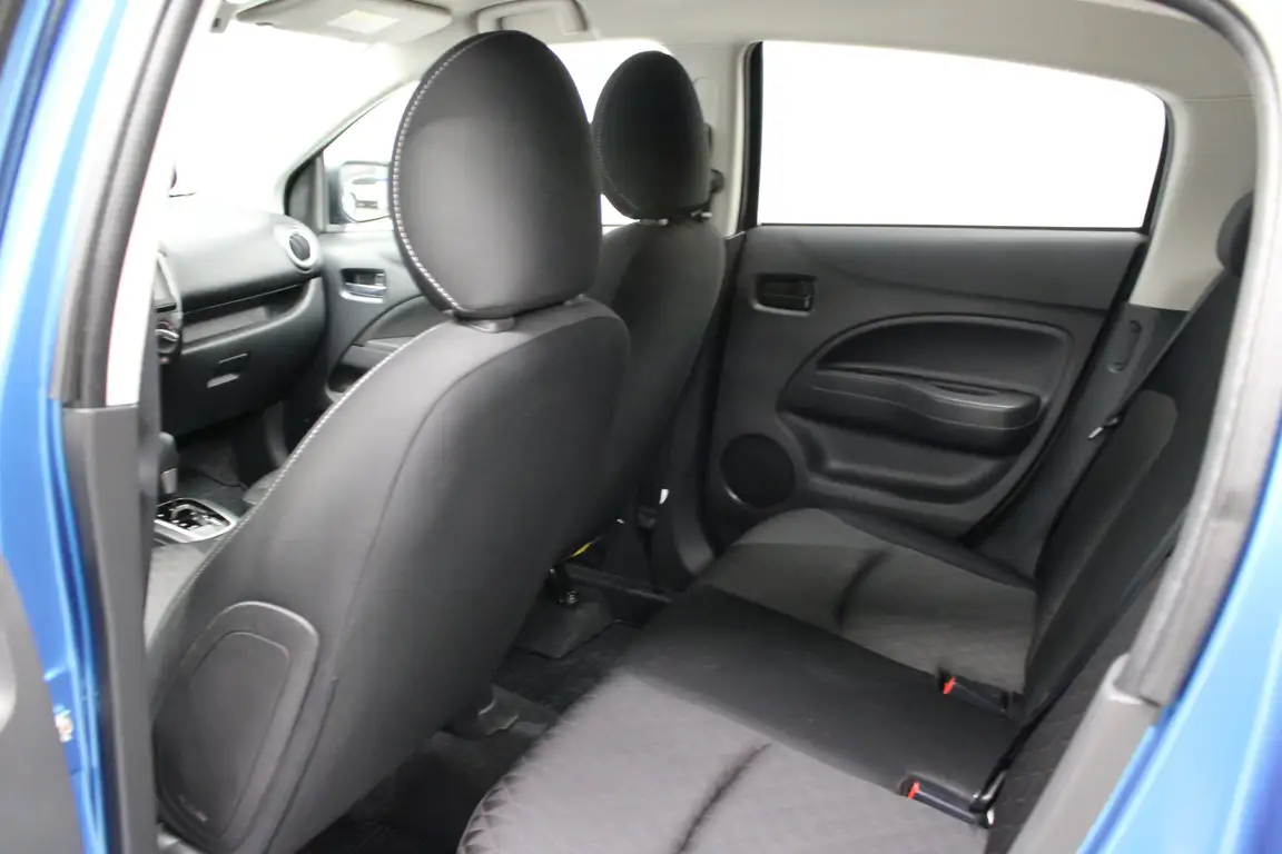 MITSUBISHI SPACE STAR