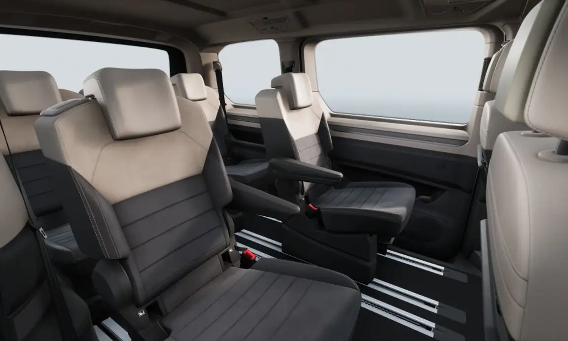 VOLKSWAGEN MULTIVAN