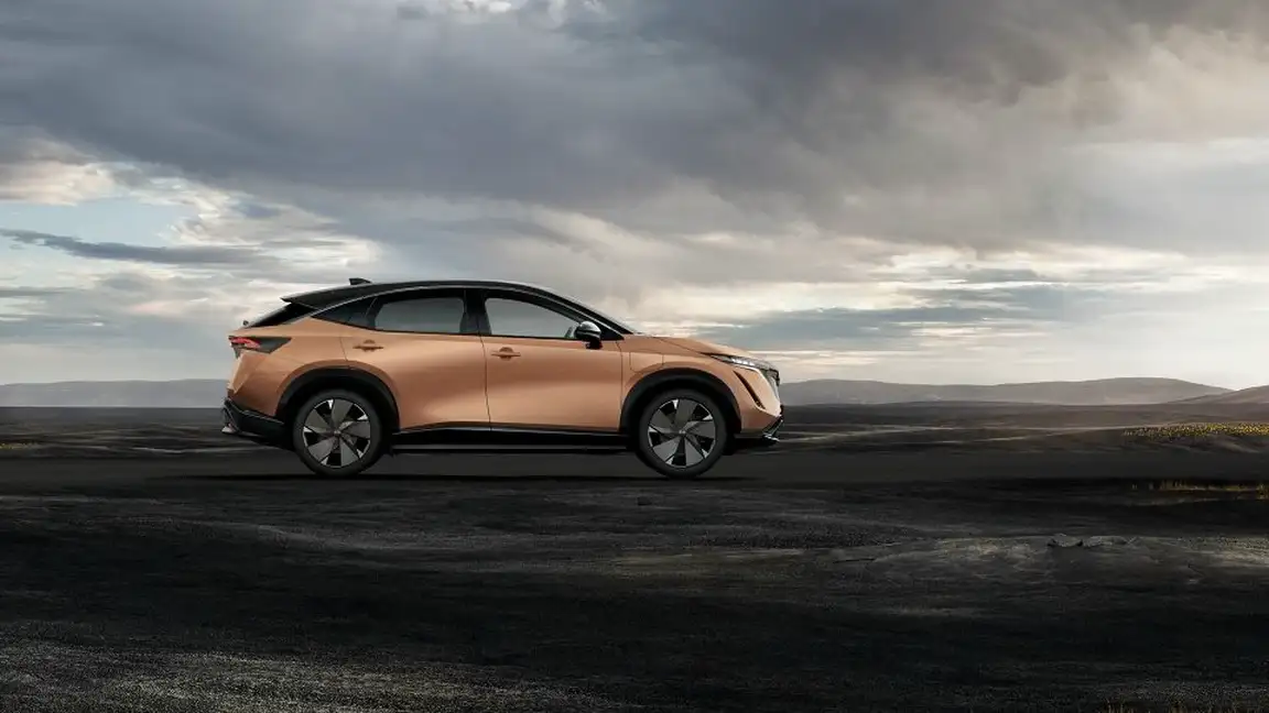 NISSAN ARIYA