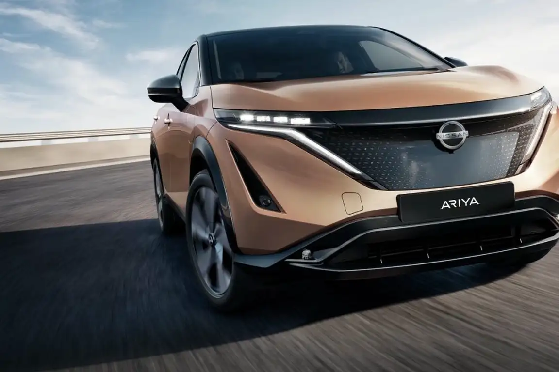 NISSAN ARIYA