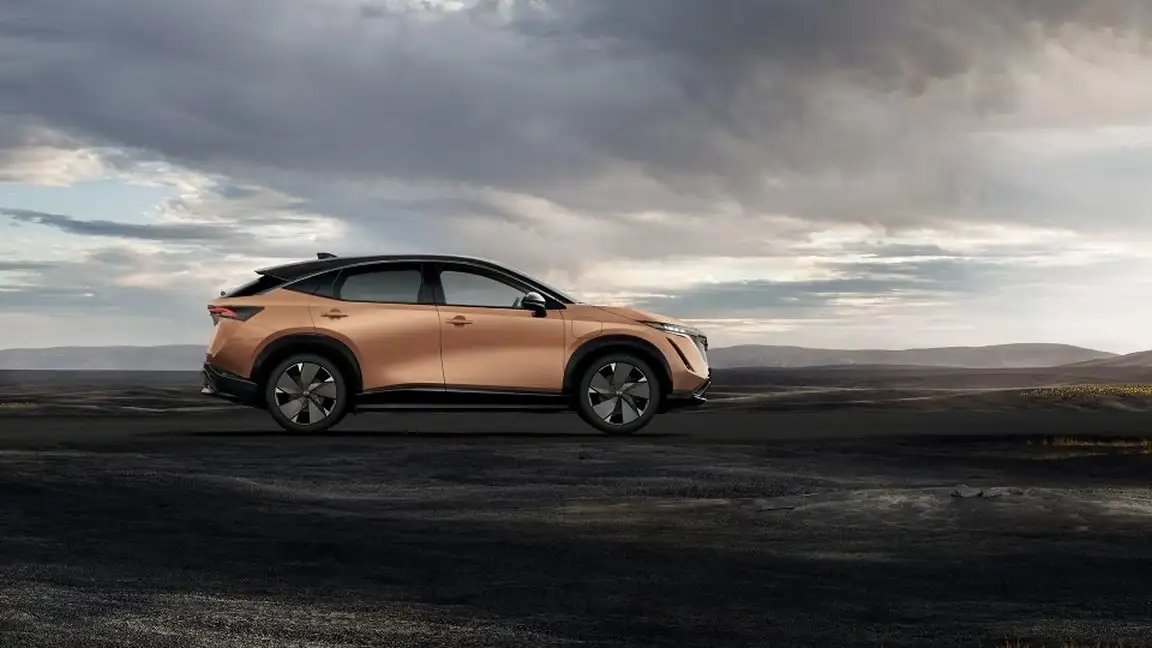 NISSAN ARIYA