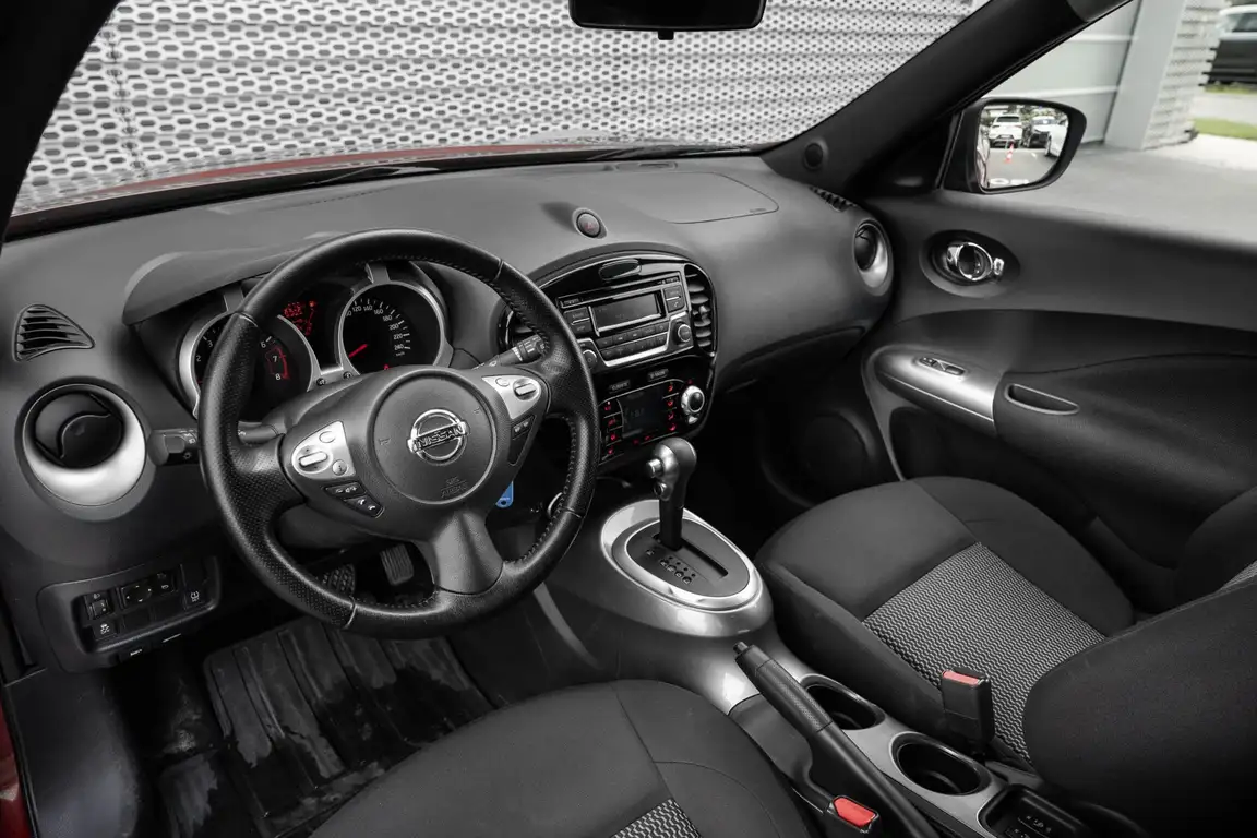 NISSAN JUKE