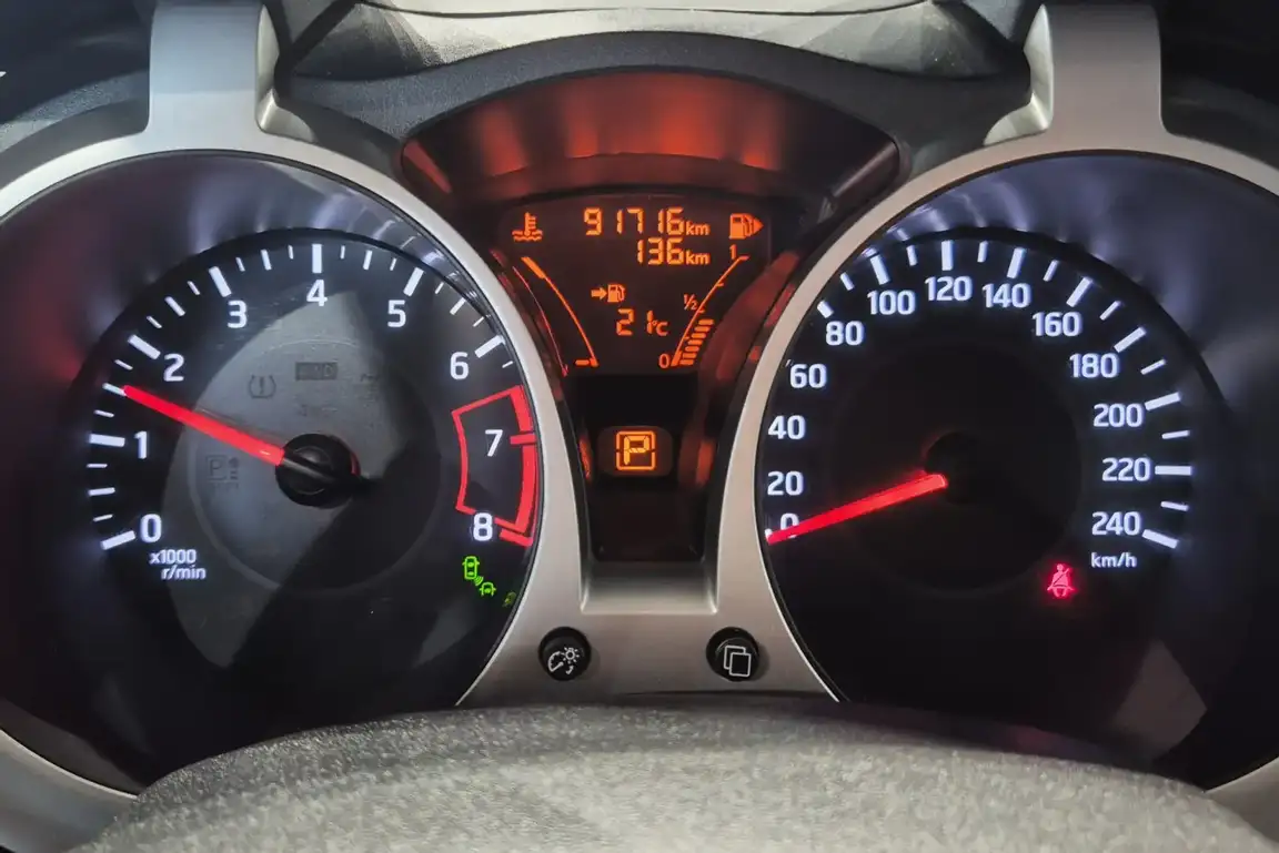 NISSAN JUKE