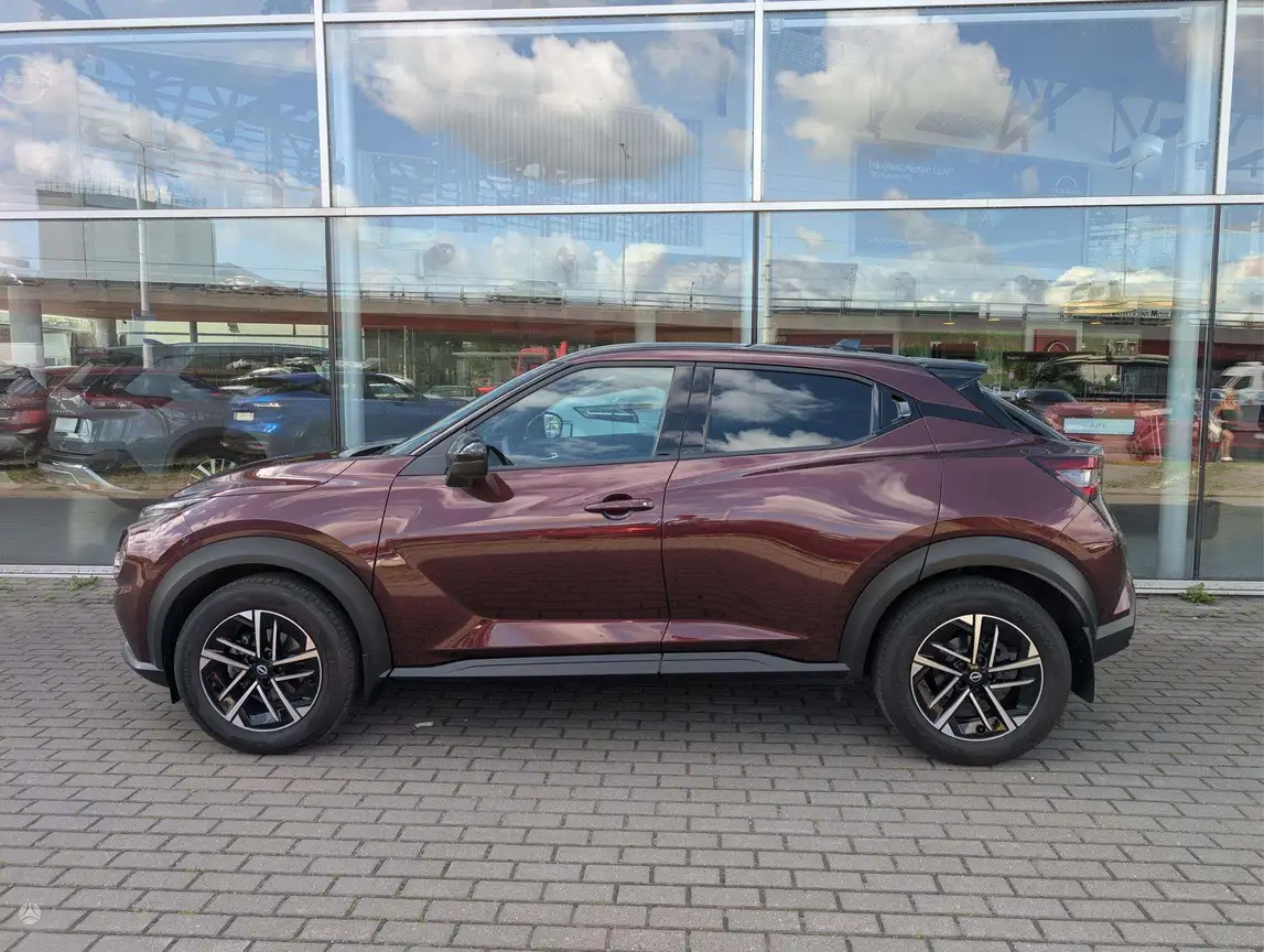 NISSAN JUKE