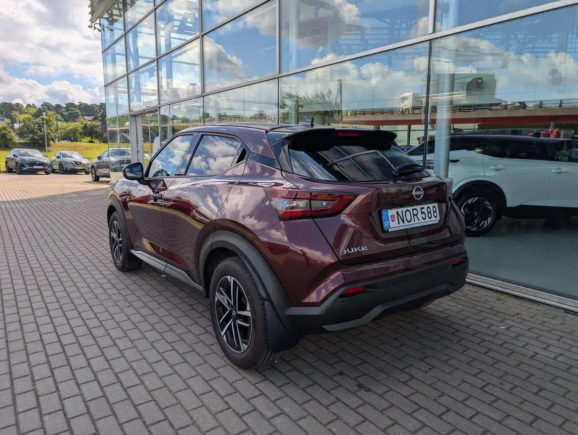 NISSAN JUKE