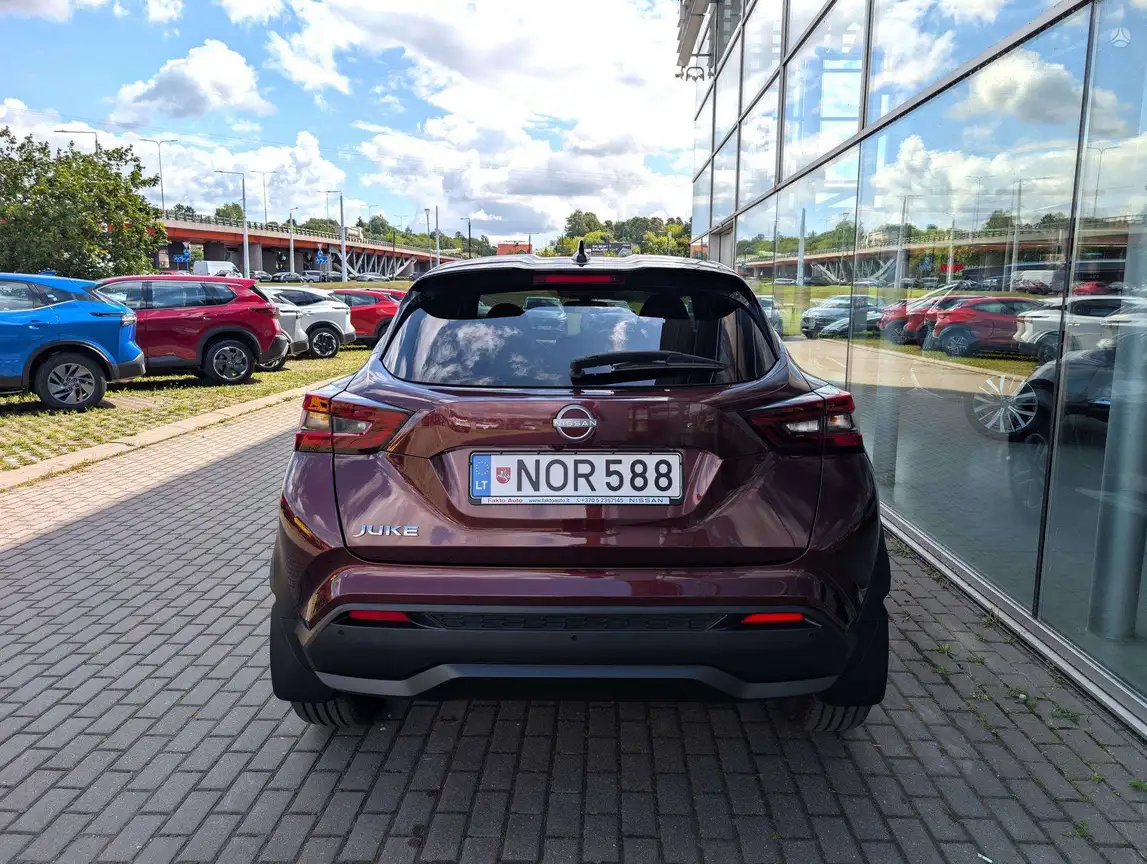 NISSAN JUKE