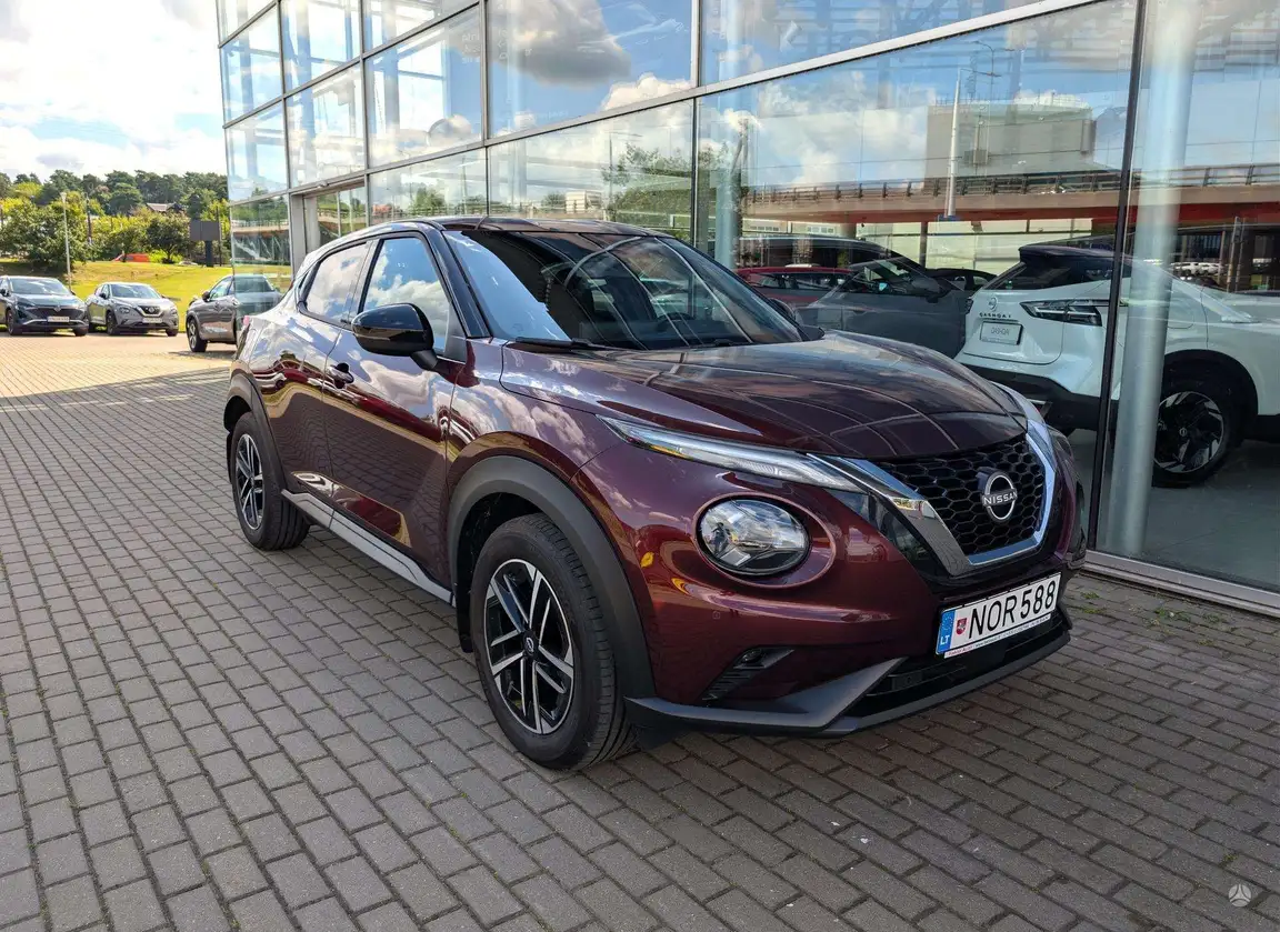 NISSAN JUKE