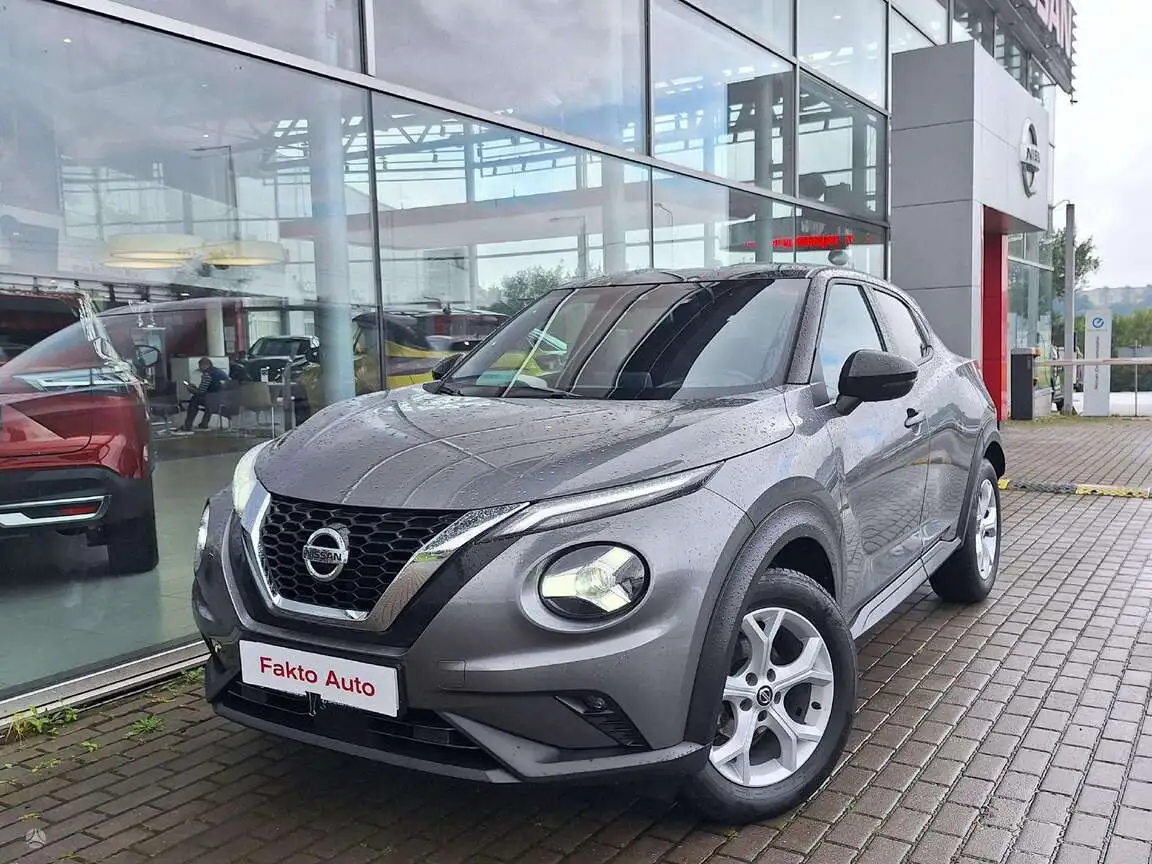 NISSAN JUKE