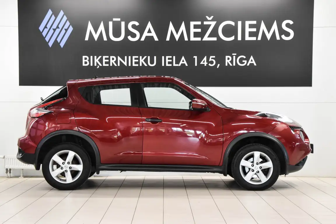 NISSAN JUKE