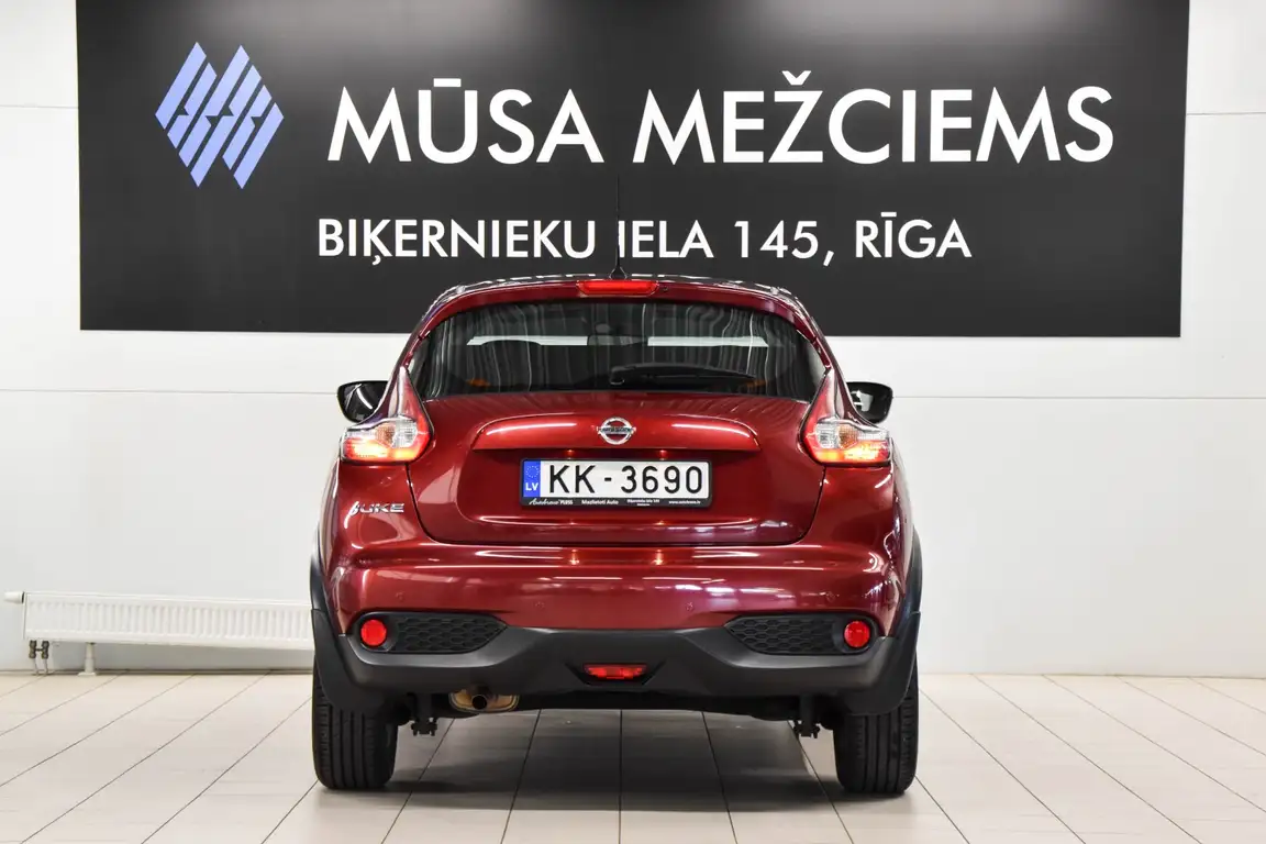NISSAN JUKE