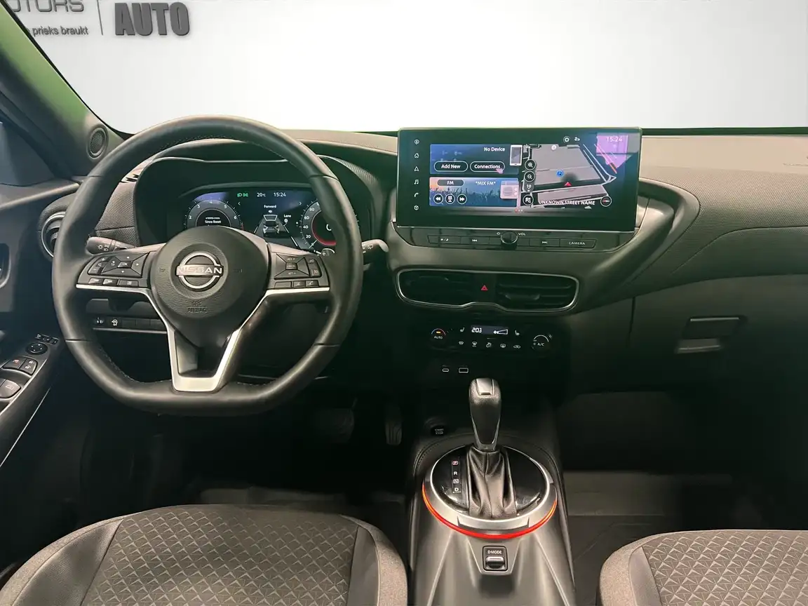 NISSAN JUKE