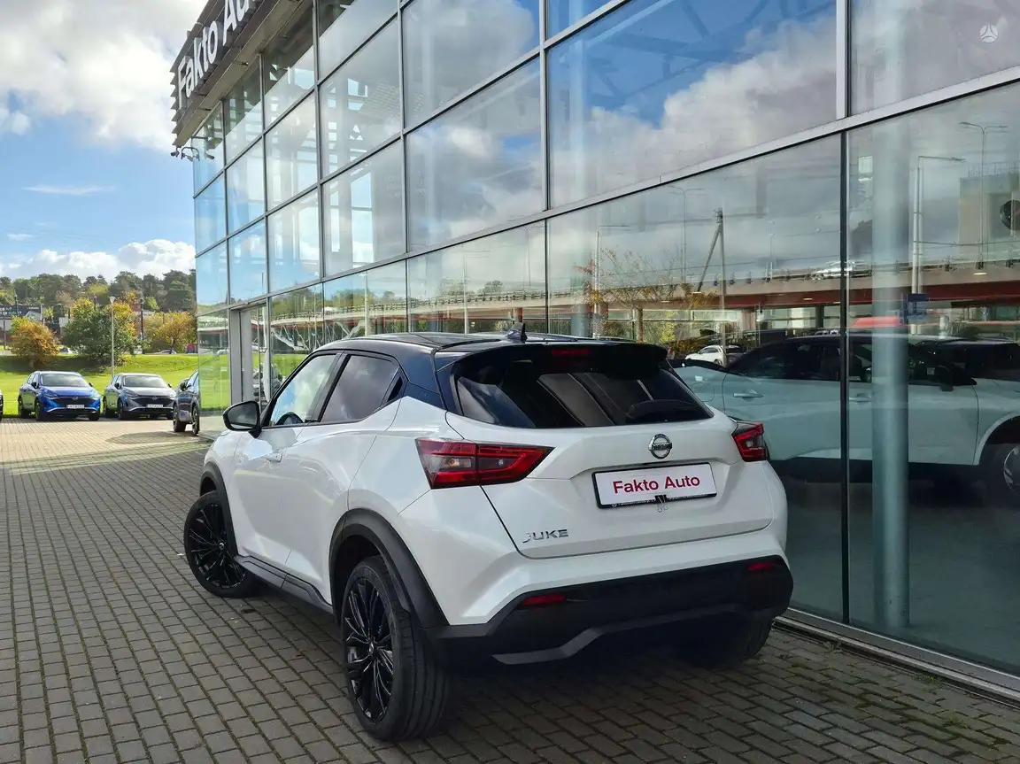NISSAN JUKE