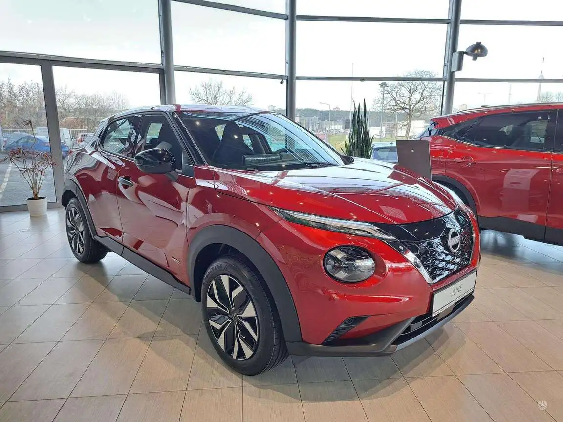 NISSAN JUKE