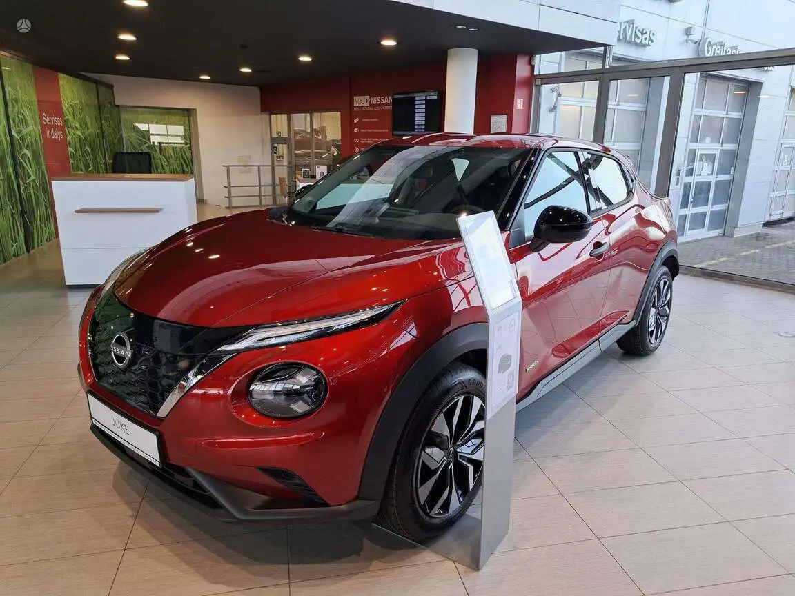 NISSAN JUKE