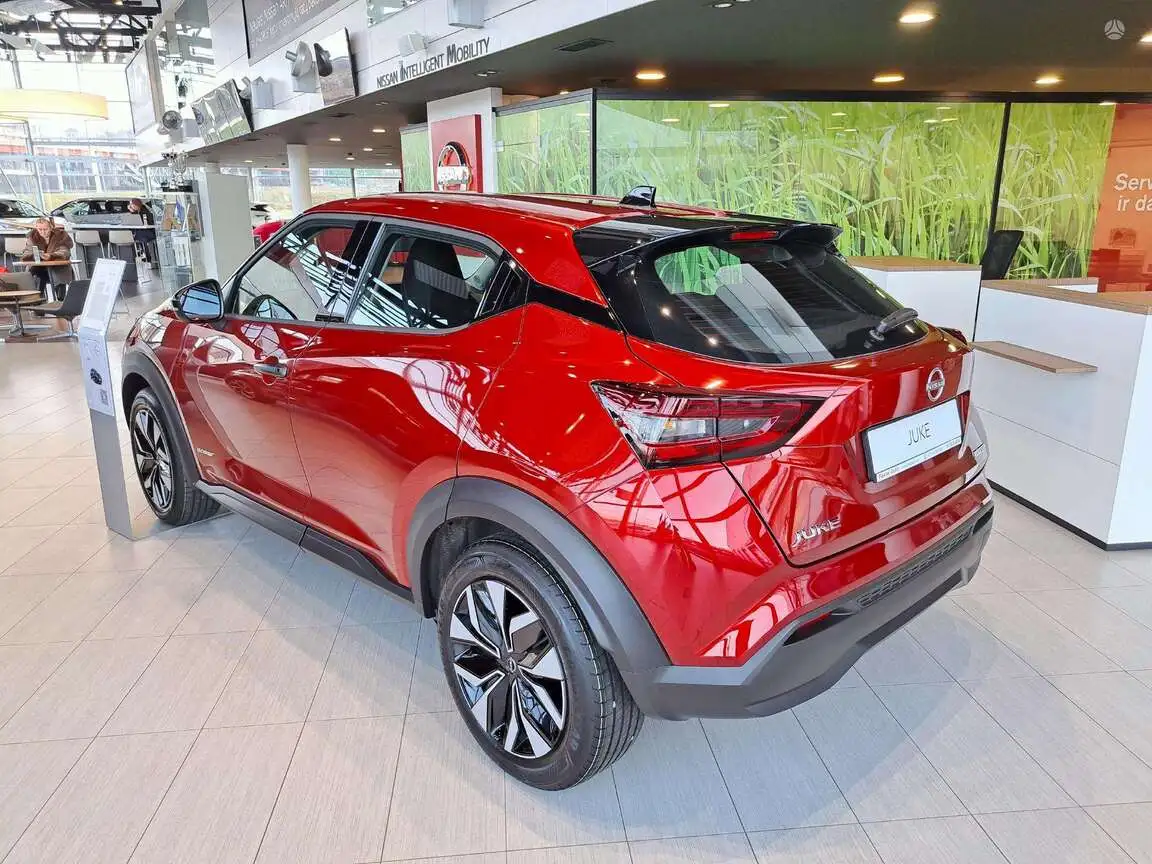 NISSAN JUKE