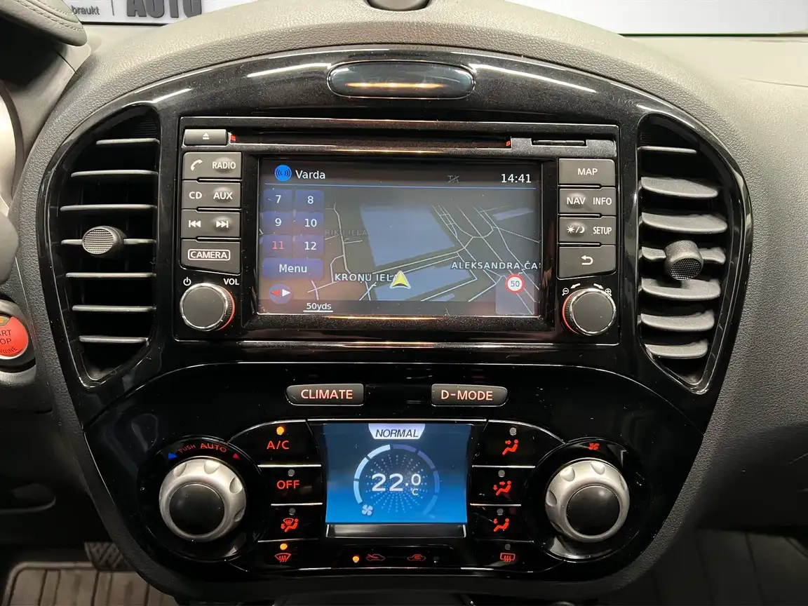 NISSAN JUKE