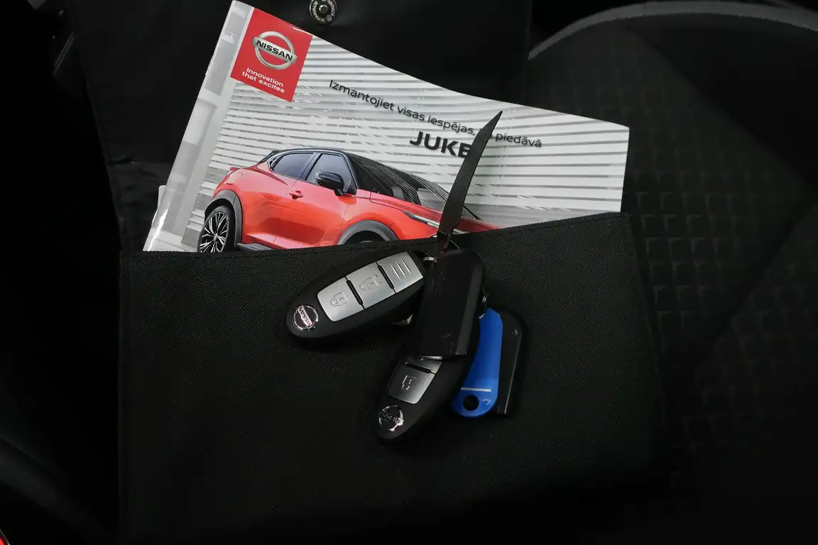 NISSAN JUKE