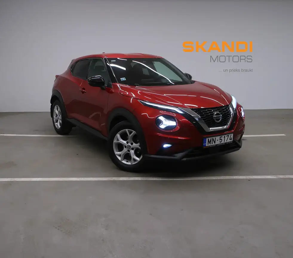 NISSAN JUKE