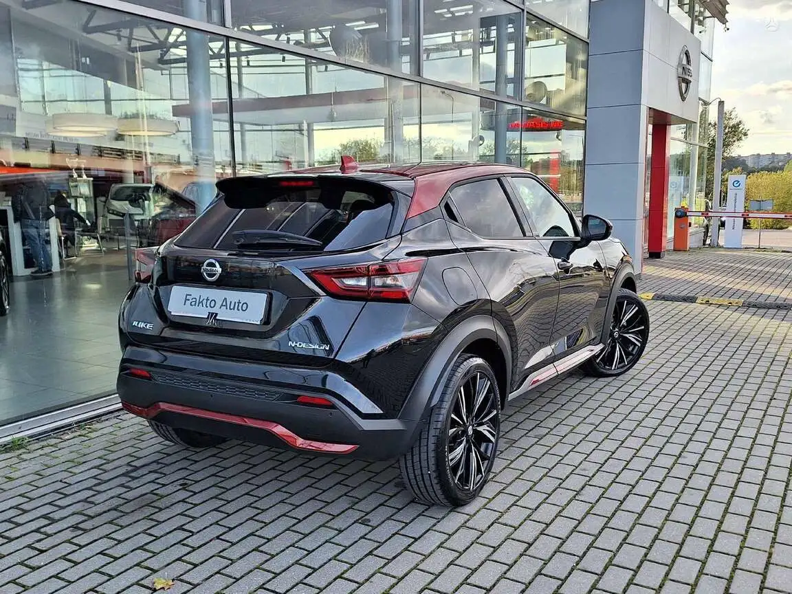 NISSAN JUKE