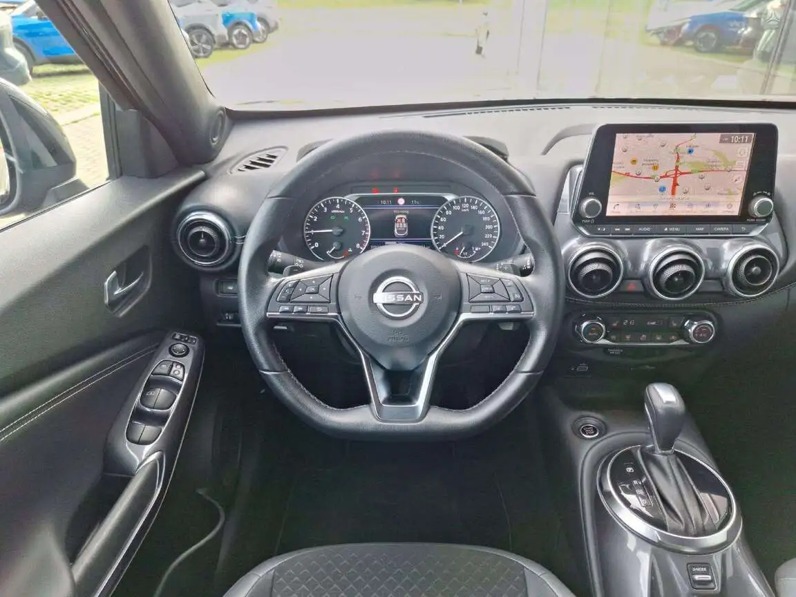 NISSAN JUKE