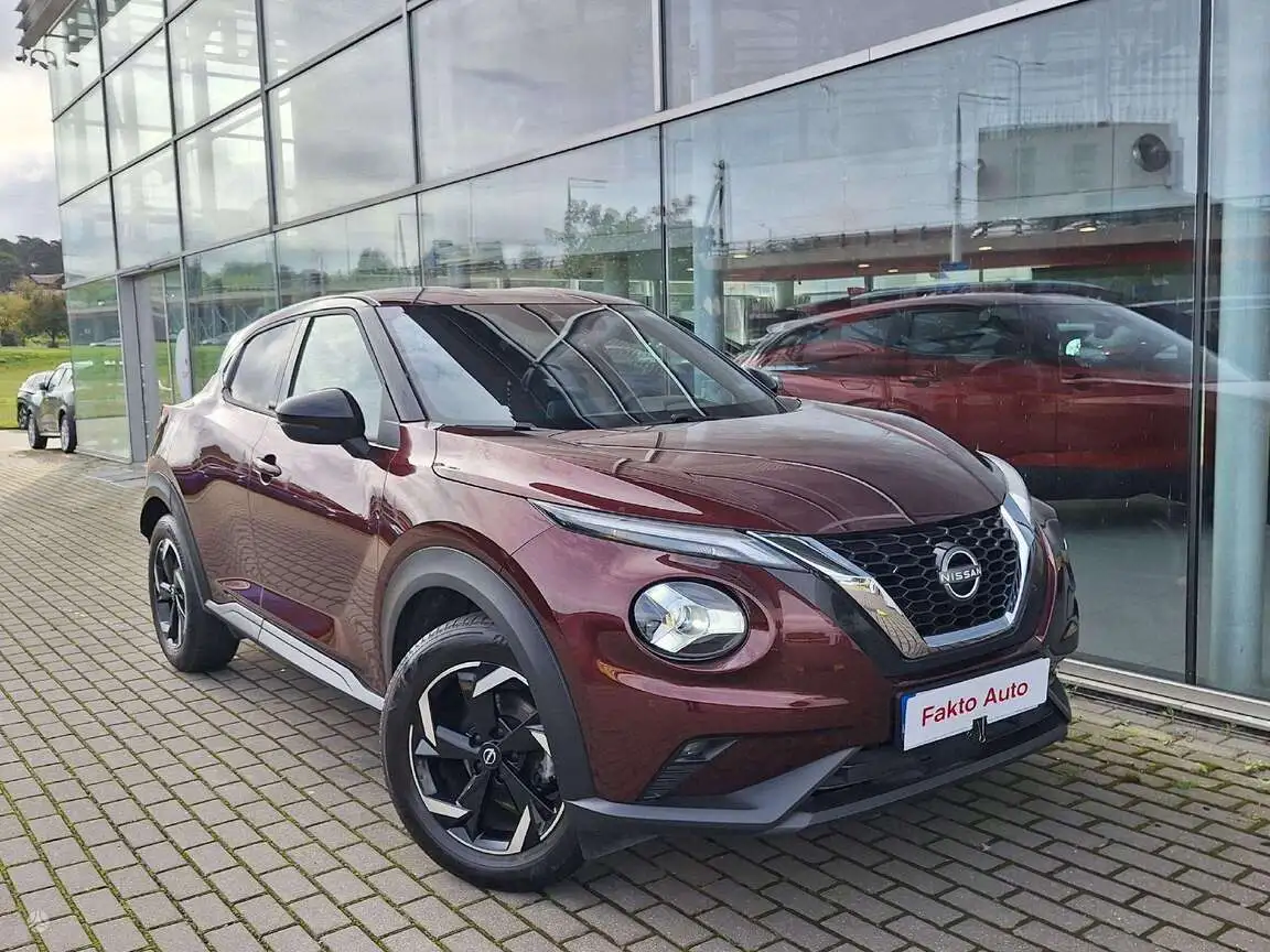 NISSAN JUKE