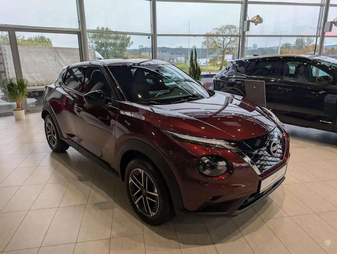 NISSAN JUKE