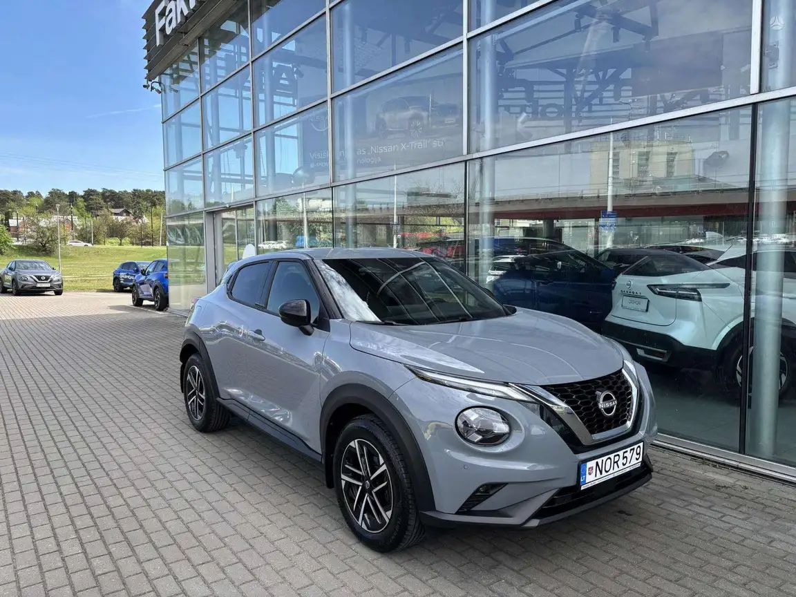NISSAN JUKE