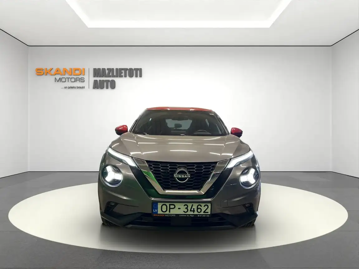 NISSAN JUKE