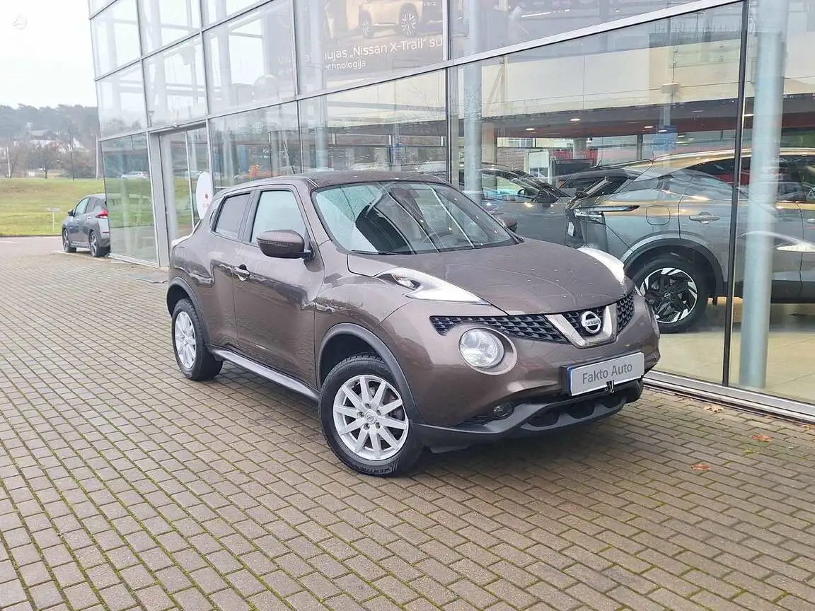 NISSAN JUKE