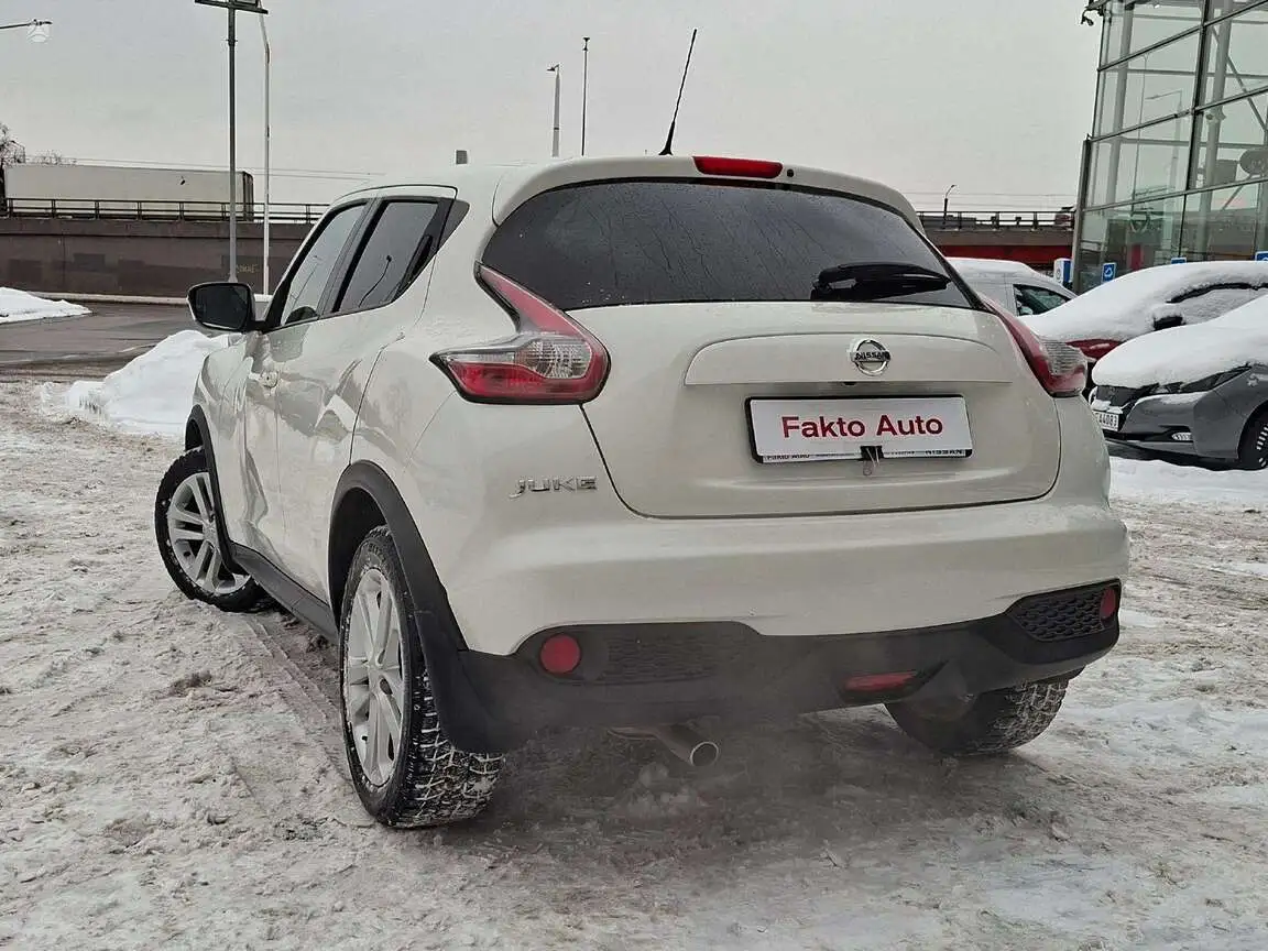 NISSAN JUKE