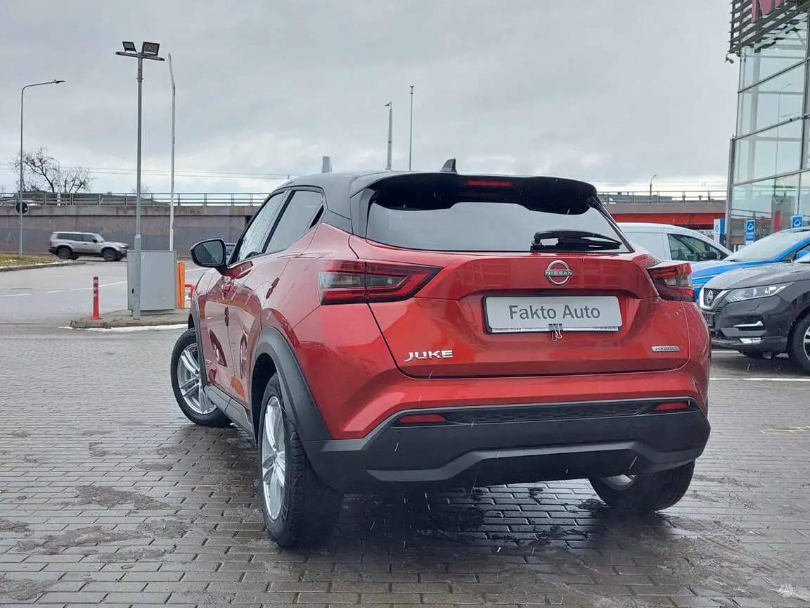 NISSAN JUKE