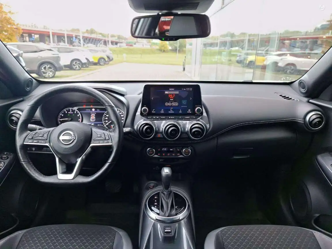 NISSAN JUKE