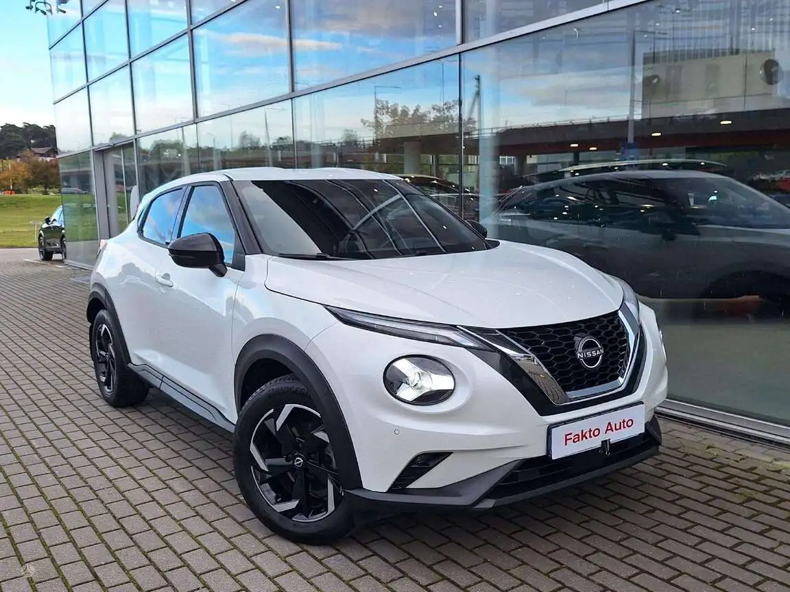 NISSAN JUKE