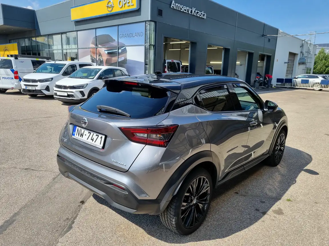 NISSAN JUKE