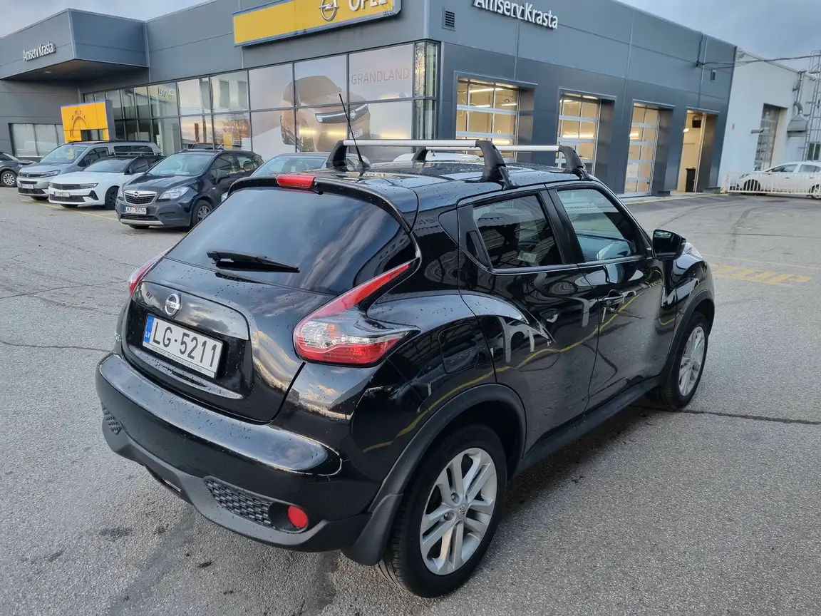 NISSAN JUKE