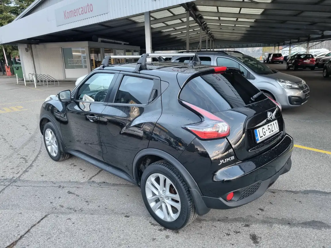 NISSAN JUKE