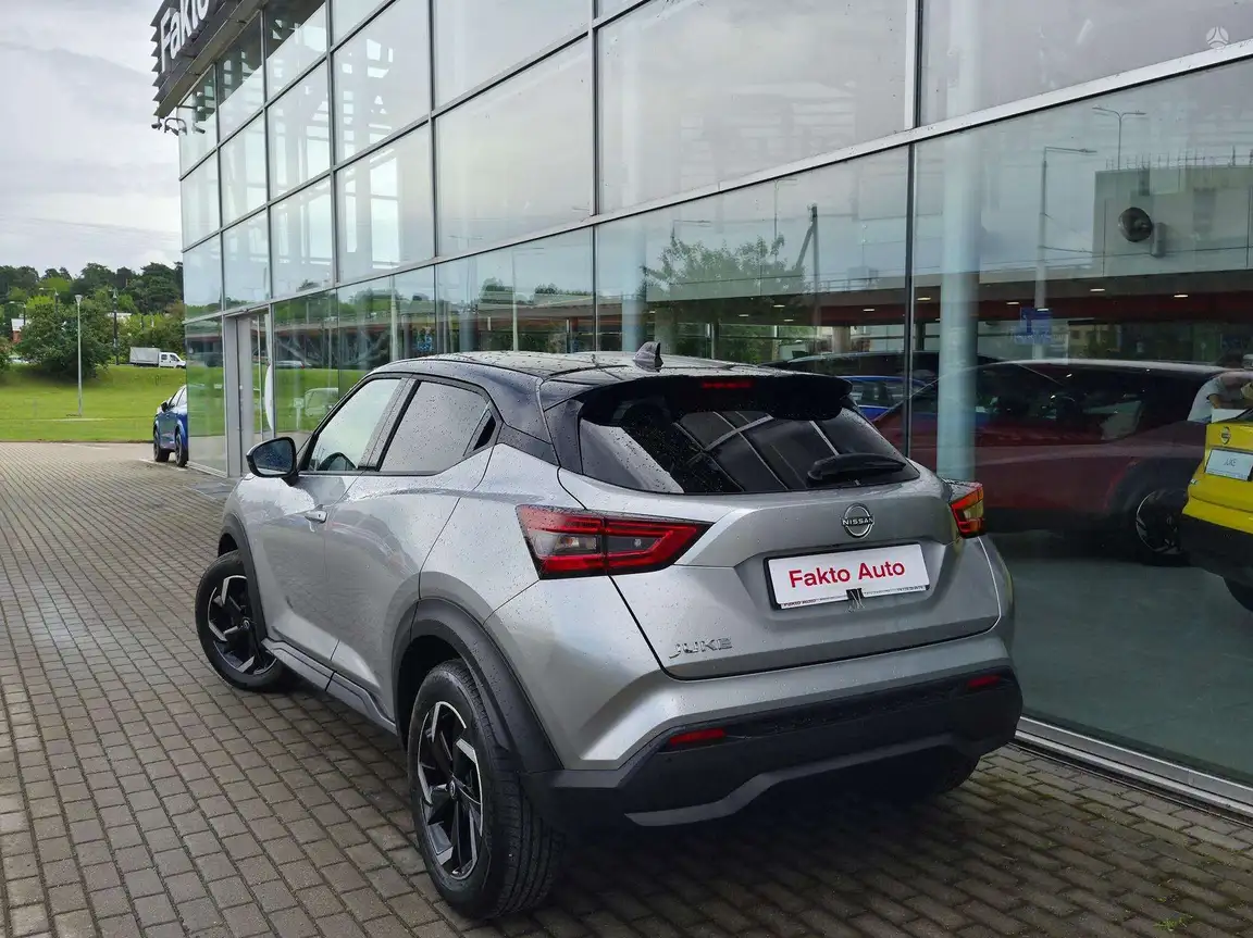 NISSAN JUKE