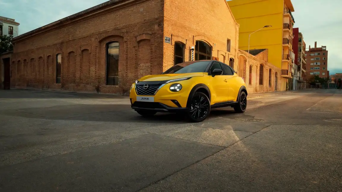 NISSAN JUKE