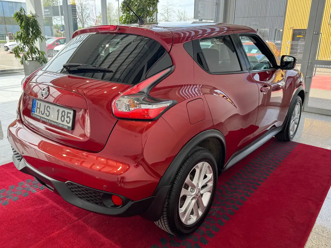 NISSAN JUKE
