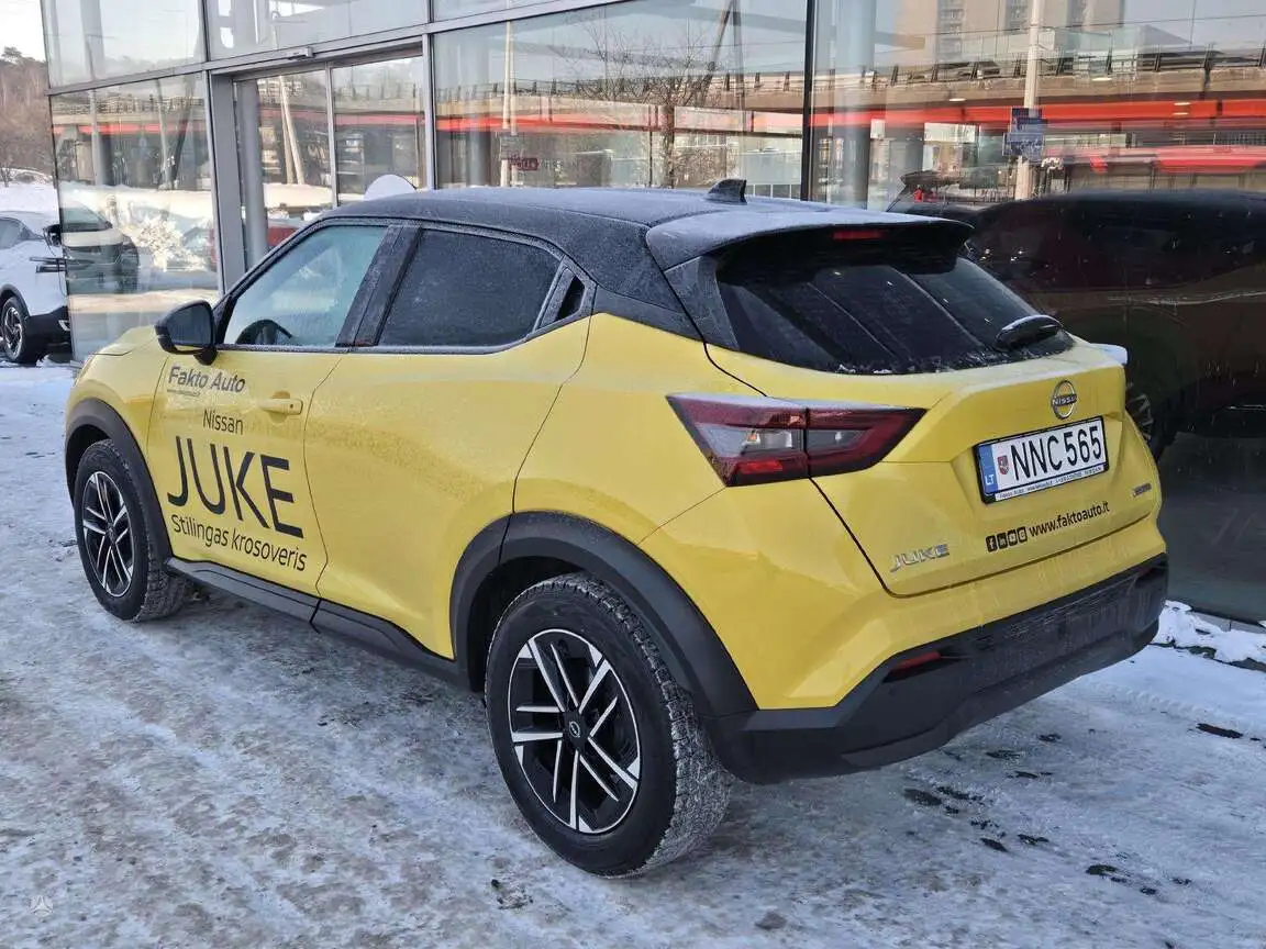 NISSAN JUKE