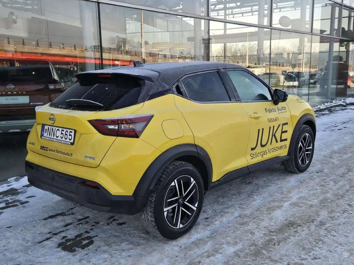 NISSAN JUKE