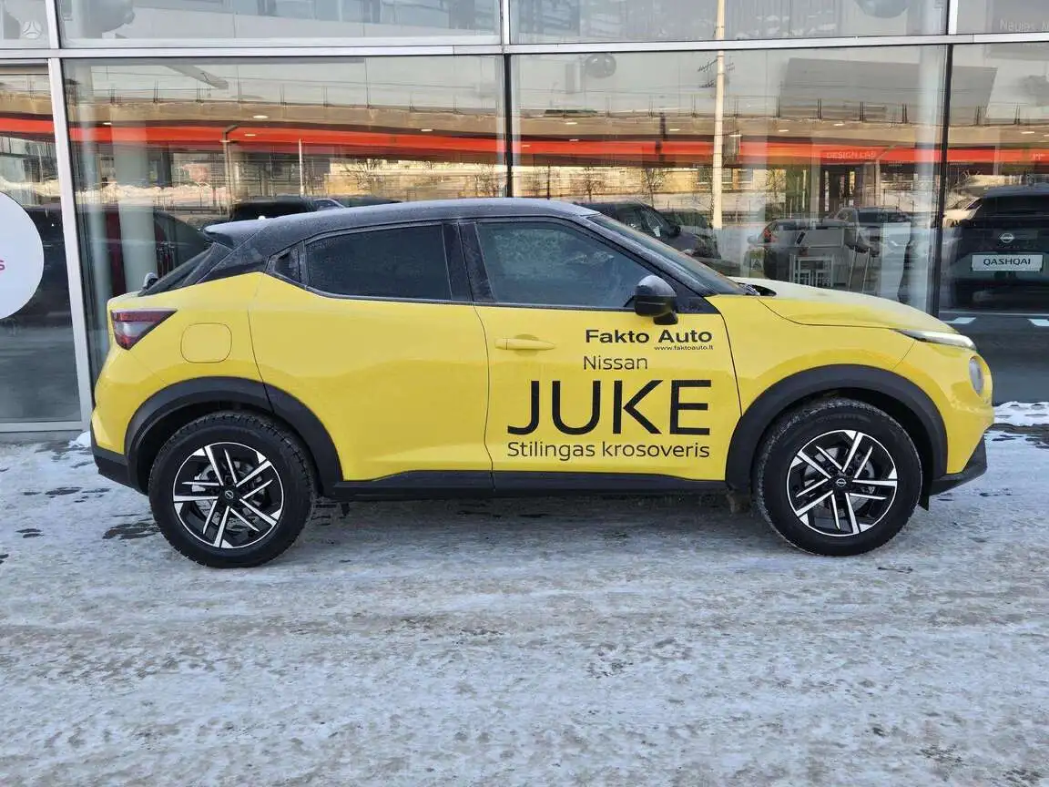 NISSAN JUKE