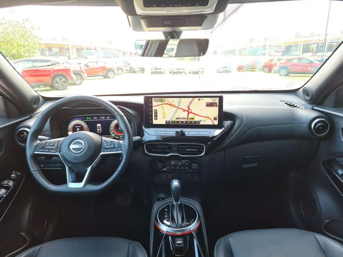 NISSAN JUKE