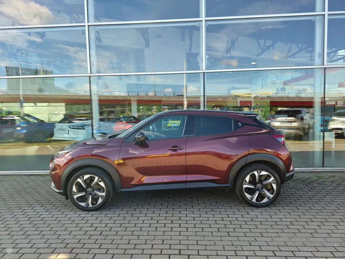 NISSAN JUKE